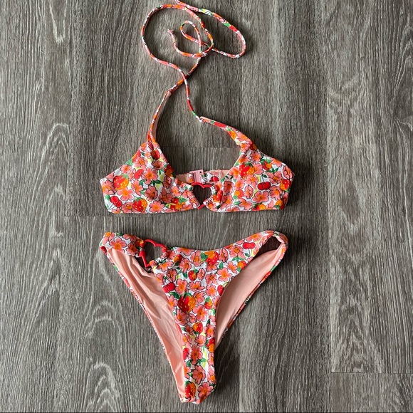Blackbough Heart Cut-out Bikini - Picture 4 of 6